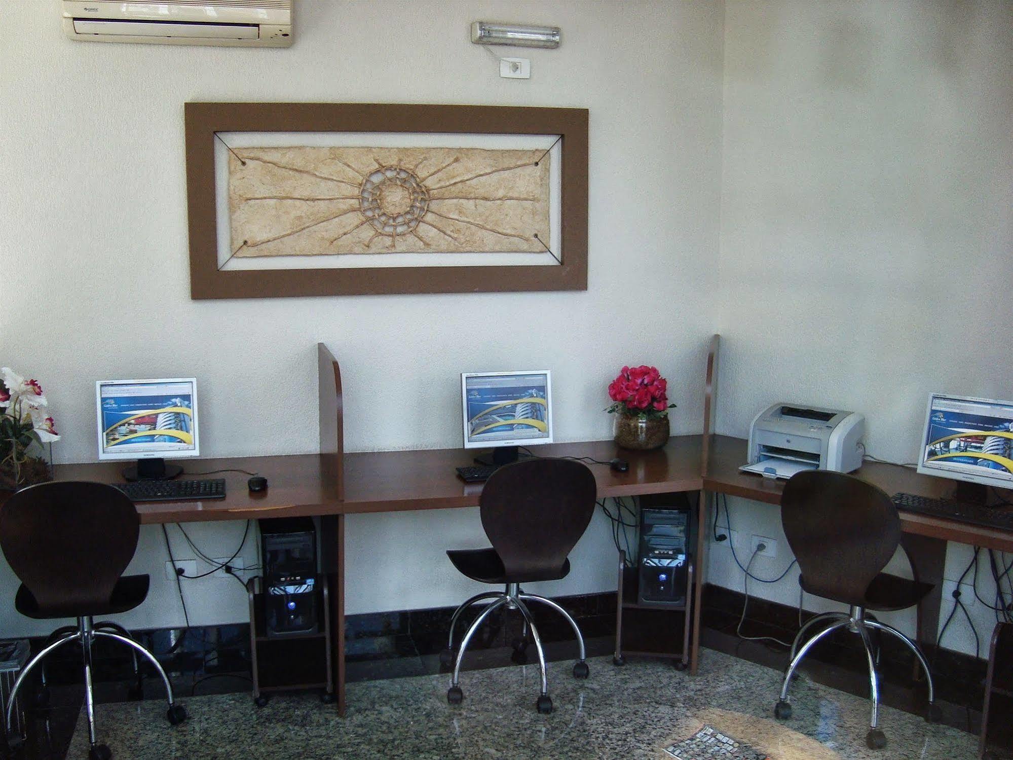 Golden Blue Hotel Λοντρίνα Εξωτερικό φωτογραφία